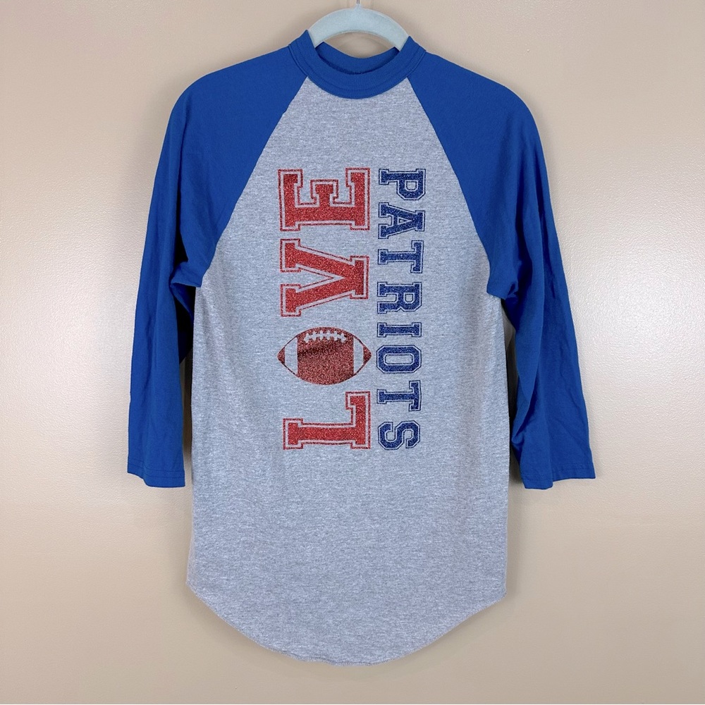 Love Patriots Football Blue Gray Women’s 3/4 Sleeve Top T-shirt Small Blokecore